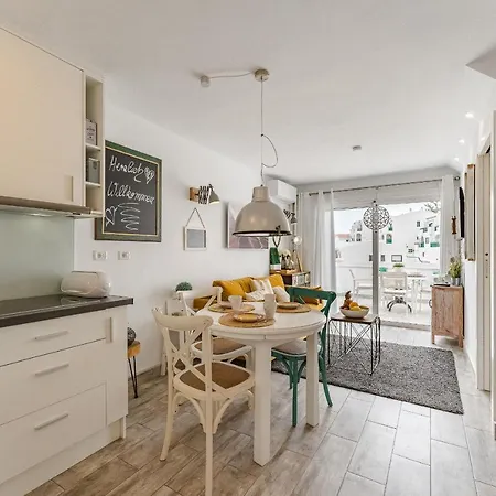 Sea View Windsor Park - Апартаменты Адехе